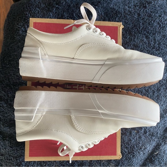 Vans Era Leather Stacked Sneaker. - Picture 8 of 8